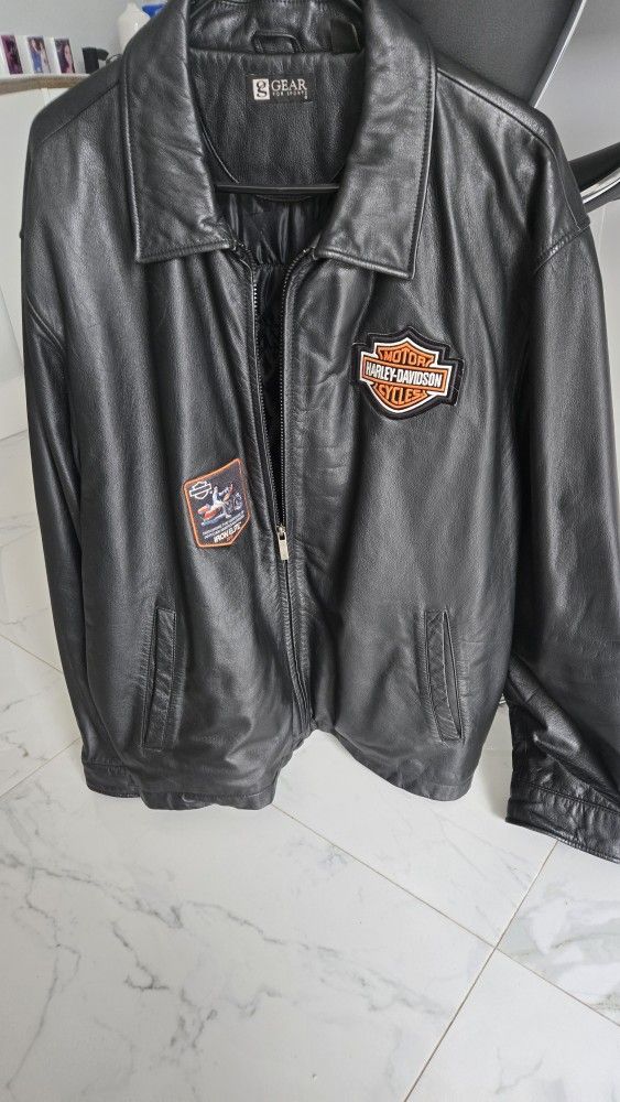 Leather jacket