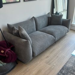 Modern Style Sofa