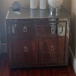 Z Gallerie Nightstand (2)
