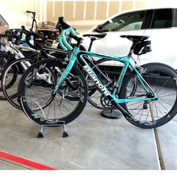 Bianchi road bike, size: small