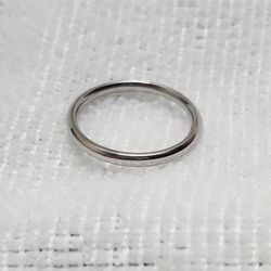 Stainless Steel 2mm  Silver Ring Band For Men Women Cool Besic Ring   1 Ring Price Available Ring Size: 5.50, 6.75, 7.75, 8, 9.25,10.25,10.50 RGN -558
