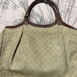 Gucci Sukey X-Large Authentic 