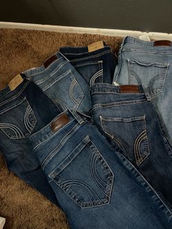 Hollister skinny jeans!!👖💙