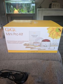 Completely new wax pot kit never opened