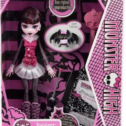 Monster High Draculaura with Doll Stand & Accessories Reproduction Doll