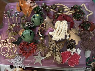Christmas Country Ornaments/Lights Lot