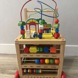 Wooden activity walker / learning cube