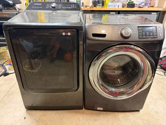 Washer and dryer set ($600)