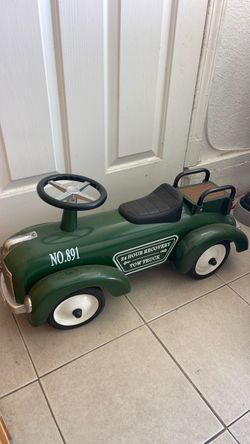 Kids Retro Ride-On Tow Truck Toy Car