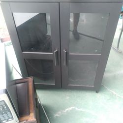 Cabinet With Glass Doors And Shelves Asking 30