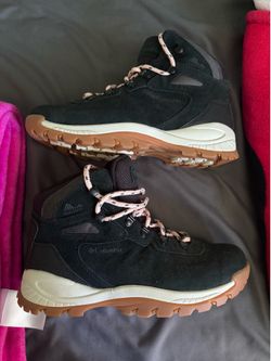 New Columbia Black Waterproof Hiking Boots Women's 7.5