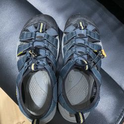 Keen Newport H2 Mens Shoes
