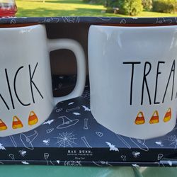 Rae Dunn Trick And Treat Coffee Mug Set