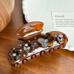Hair Clip ( Brown )
