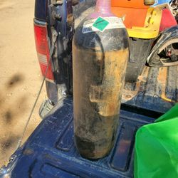 Nitrogen Tank With Regulator 