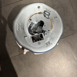 JBL SPEAKERS $10/each 