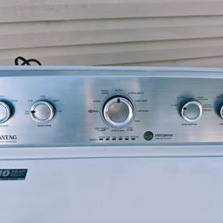 Like-New Washer and Dryer Combo: Flawless Condition, 10/10