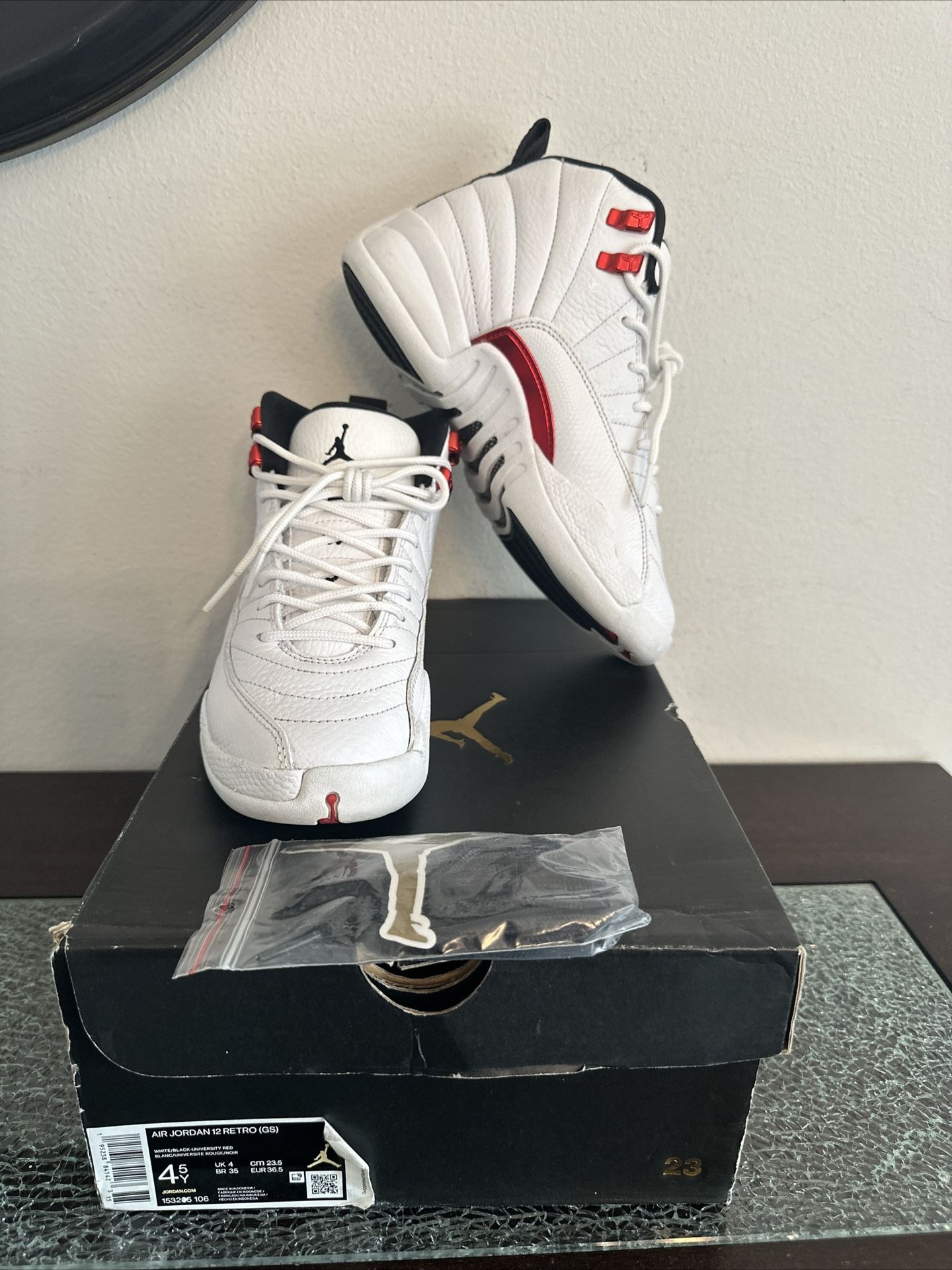 Nike Air Jordan 12 Retro 'Twist' White Red 153265-106 GS Size 4.5 / Wmns Size 6