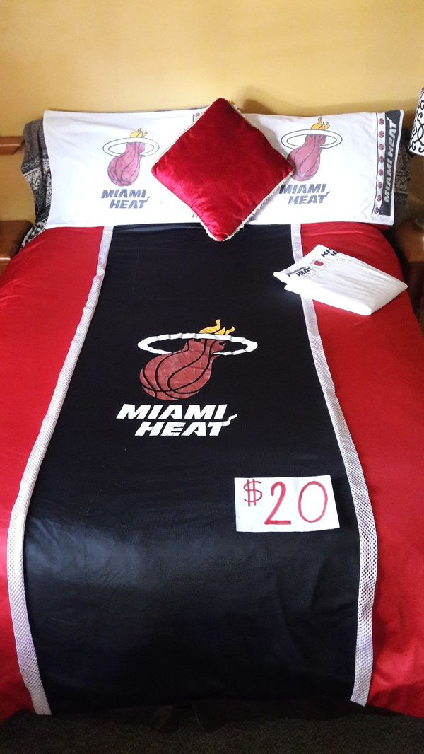 Miami Heat Basketball Full Queen Comforter Pillow Cases Sheet