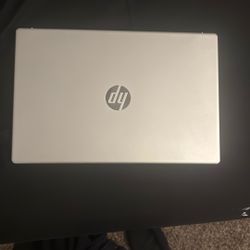 Laptop Hp Ryzon 7000 Series 5