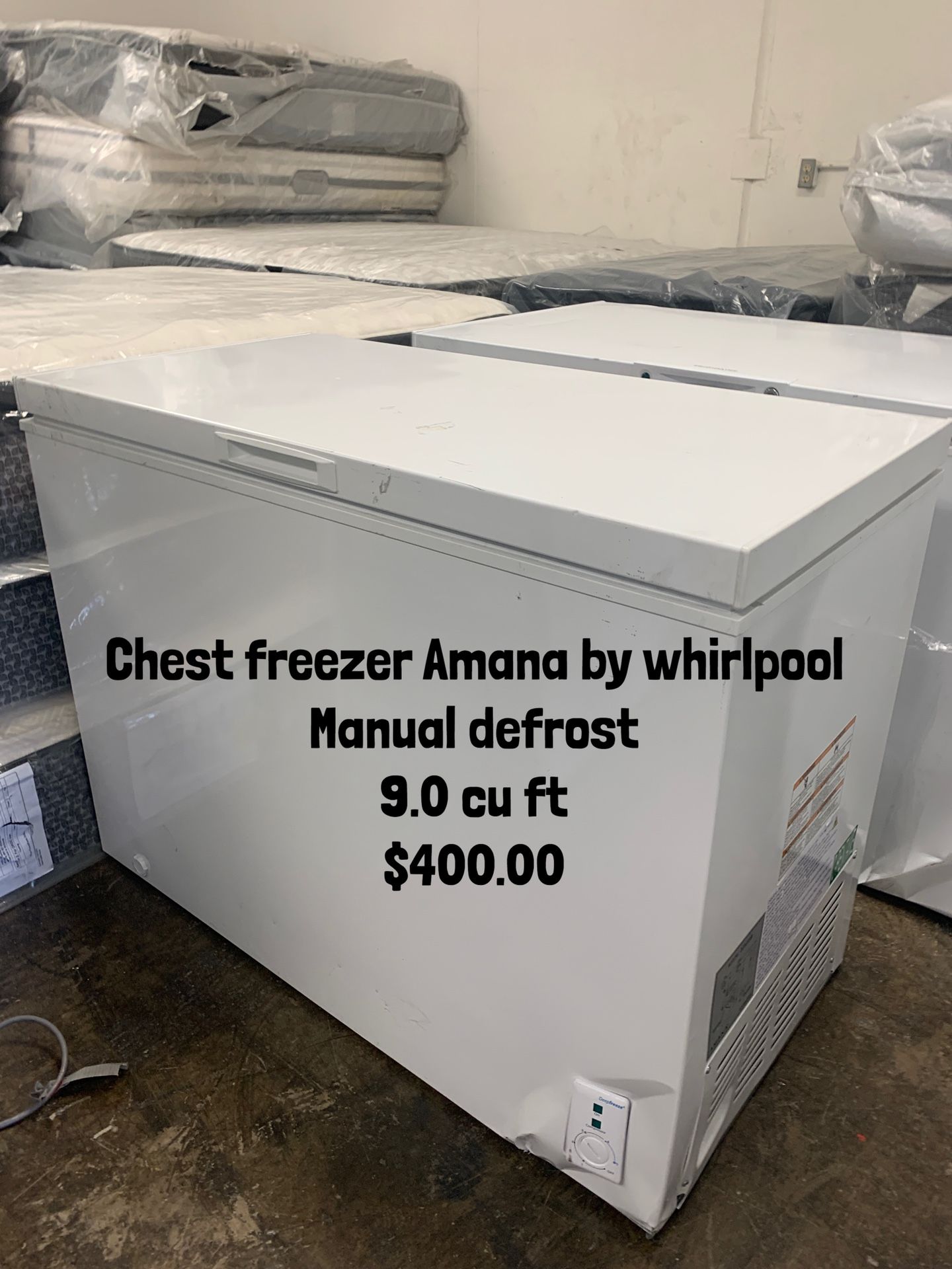 Chest freezer Amana by whirlpool manual defrost 9.0 cu ft