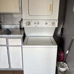 Stackable washer and dryer