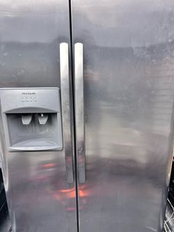 Frigidaire Fridge and Freezer