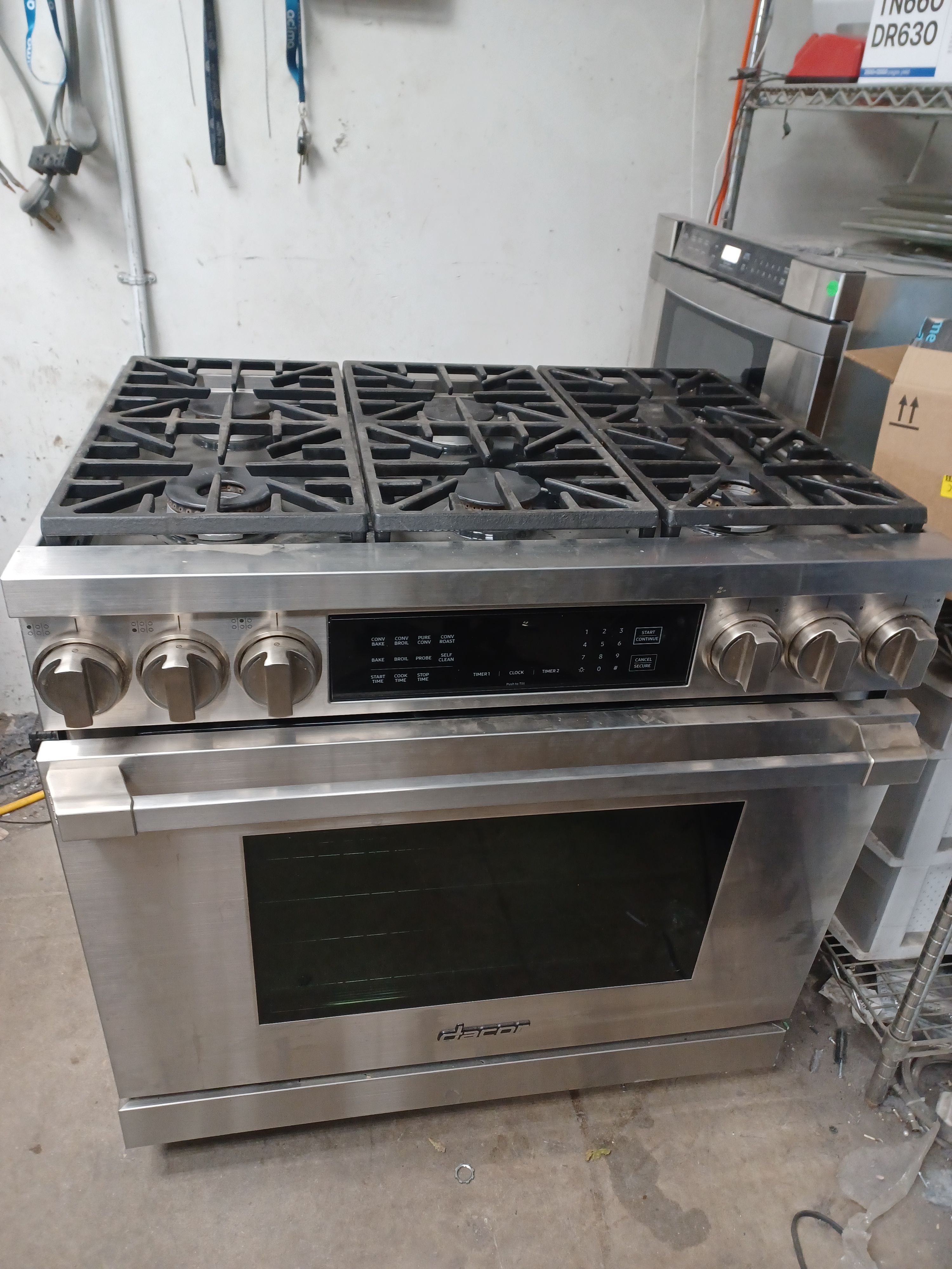 Dacor 36inch  stainless steel dual  fuel range