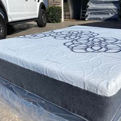 King Bamboo Cool Gel Memory Foam!!