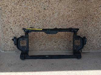 2025-26 Kia K5 Radiator Support