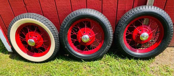 Ford Model A T 1920's 1930's 19 Inch Wire Spoke Wheel Rim and Tire