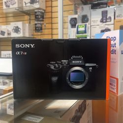 Sony A7R IV  Mirrorless Camera Body Only 