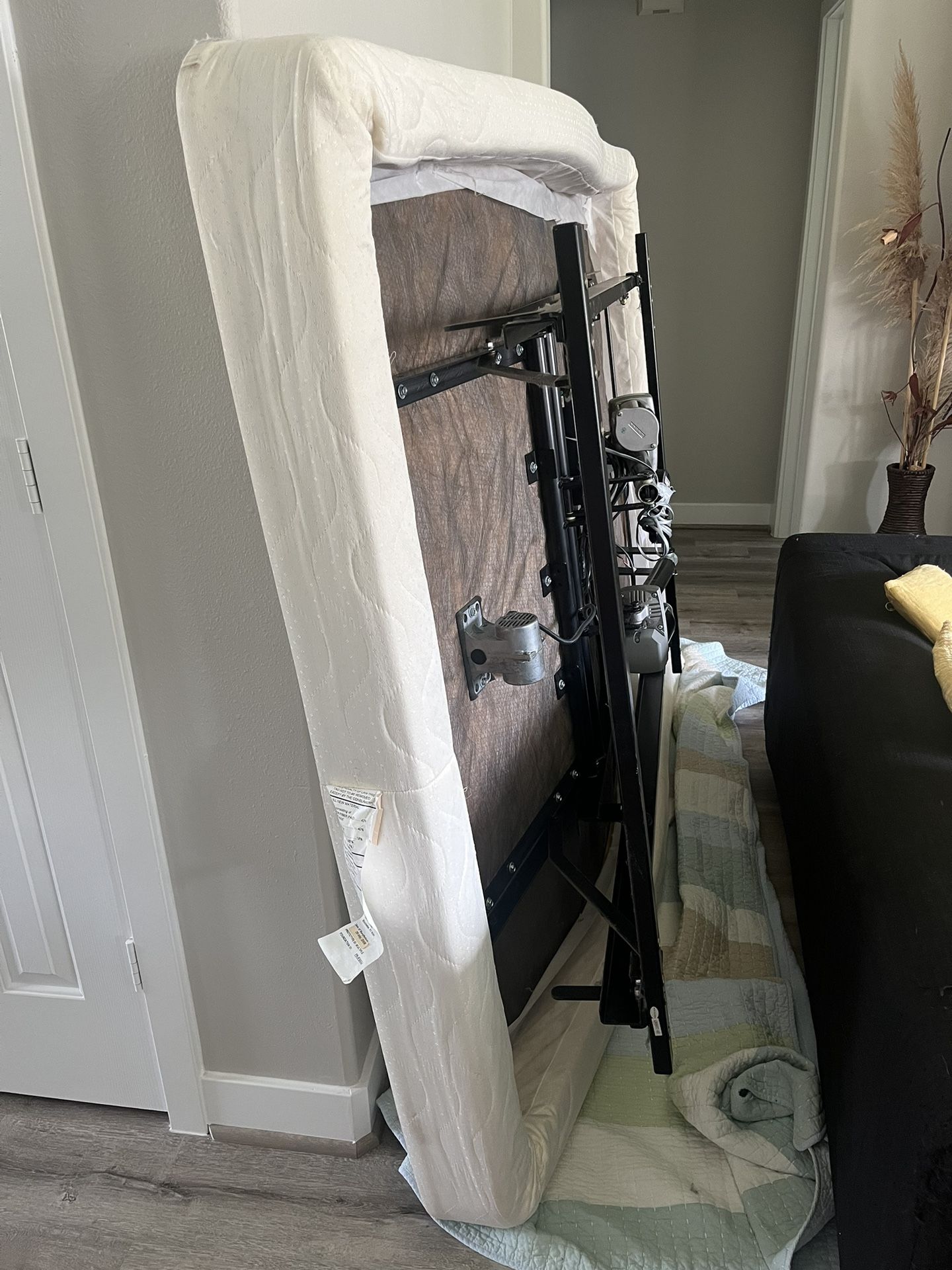 Queen Size Motorized Adjustable Bed Frame