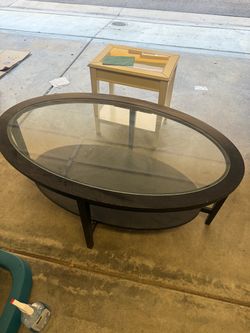 Large Oval Glass Top Coffee Table w/ Lower Shelf – Dark Espresso