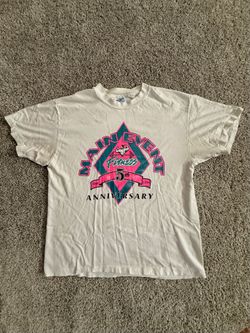 Single stitch vintage gym style shirt