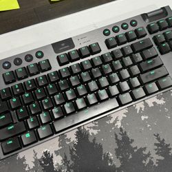 Logitech G915 TKL Wireless Keyboard