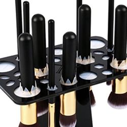 New Makeup Brush Cleaning Mat and 26 Holes Mix Size Makeup Brush Holder Drying Tower Set