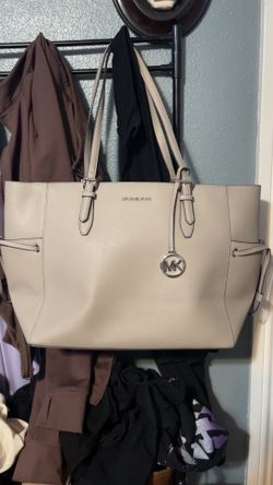 Michael Khors purse