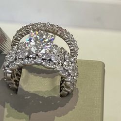 Wedding Ring 
