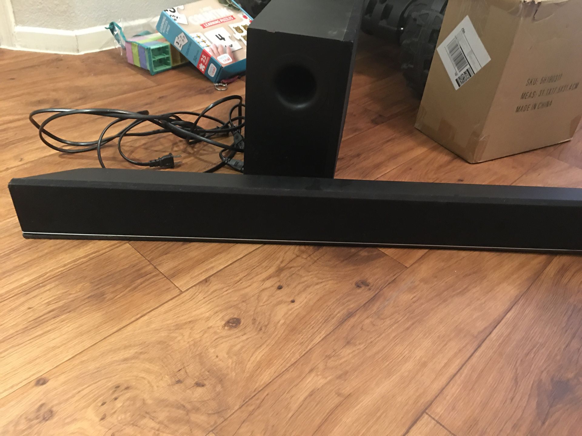 Visio sound bar and sub sounds great $100 bucks