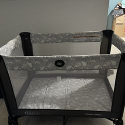 Graco Playard