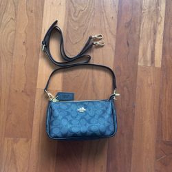 black coach purse