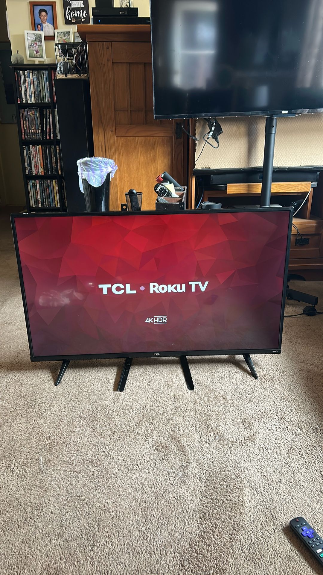 Roku 43" Select Series 4K HDR Smart Roku TV with Roku TV