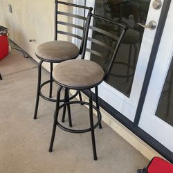 2 barstools Chairs 360 Degrees Swirl