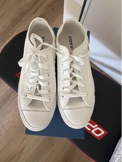 All White Converse Unisex Sneakers Size 7.5”