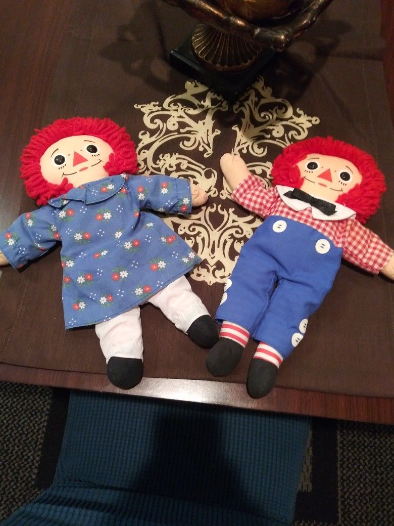 Raggedy Ann &Andy Dolls