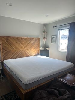 Used King Purple Hybrid Mattress