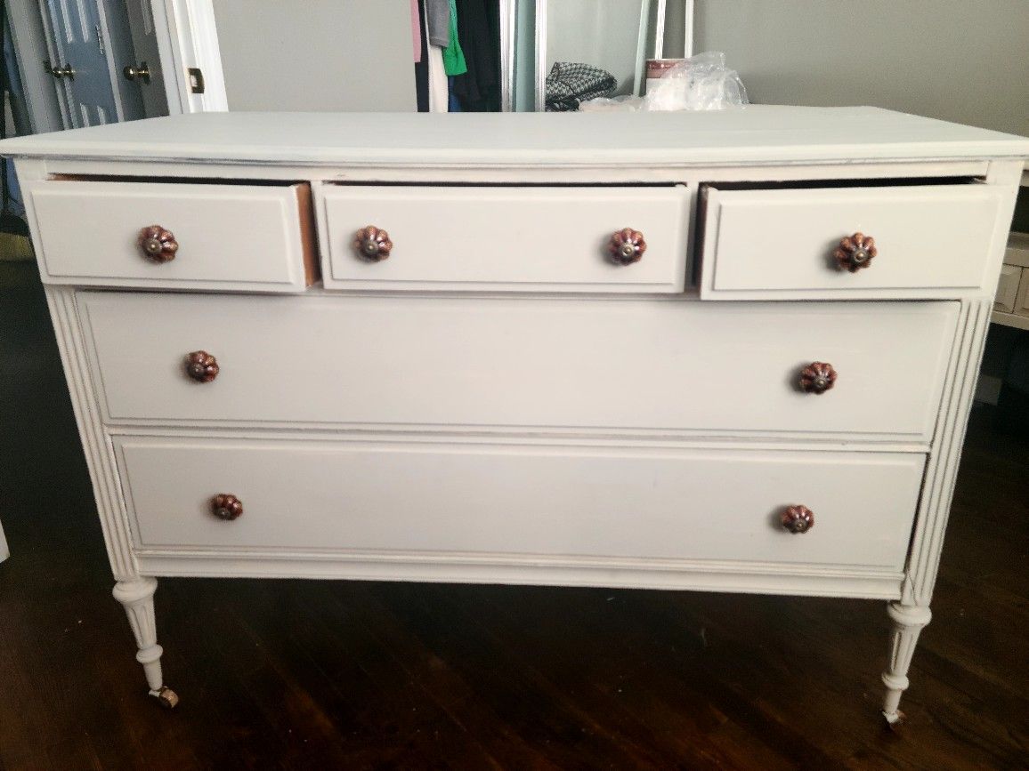 Shabby CHIC Dresser