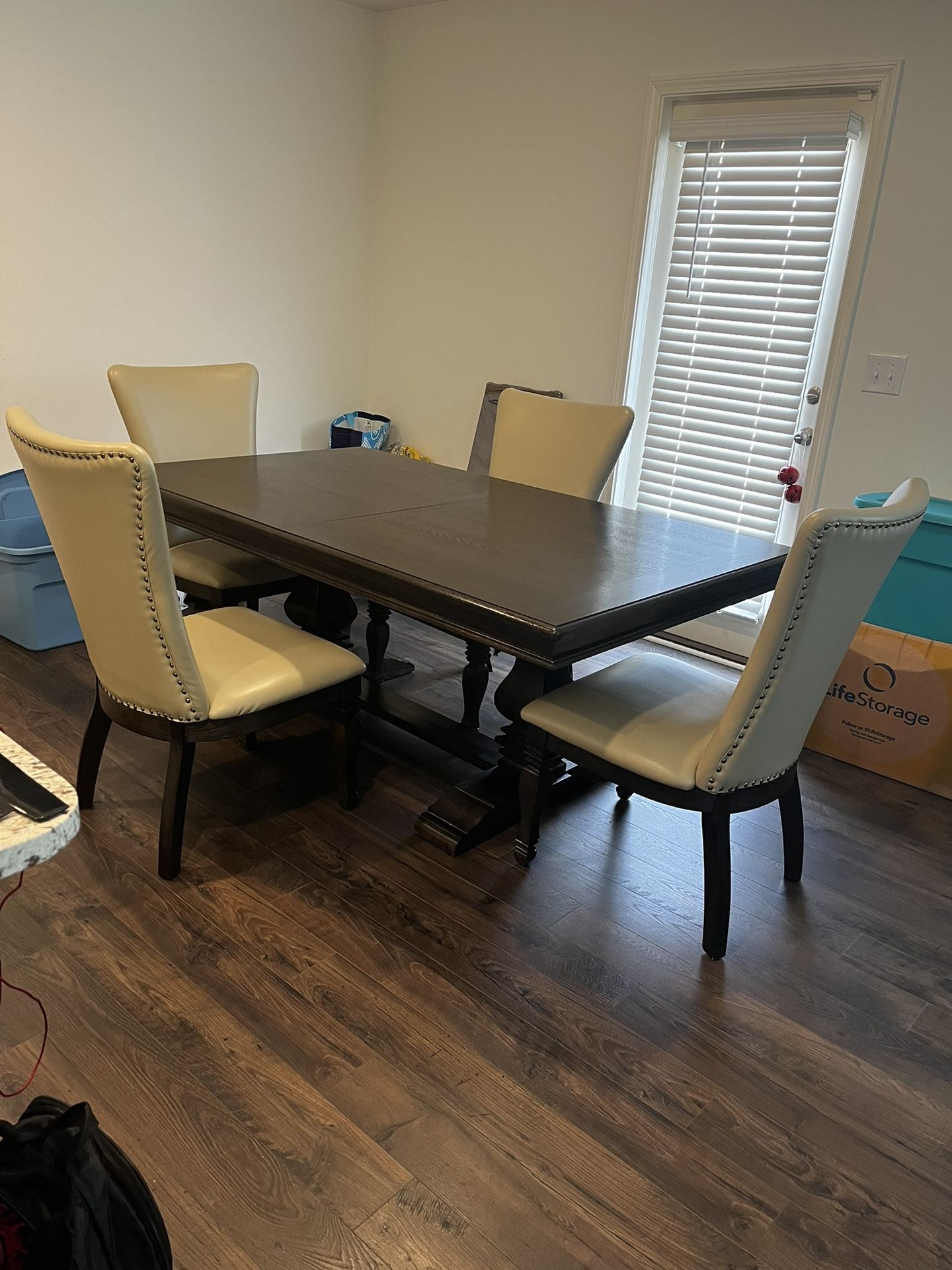 Dining Table $500 OBO 