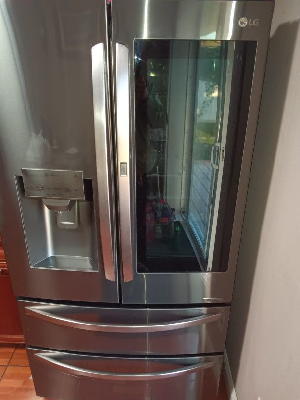 Refrigerator